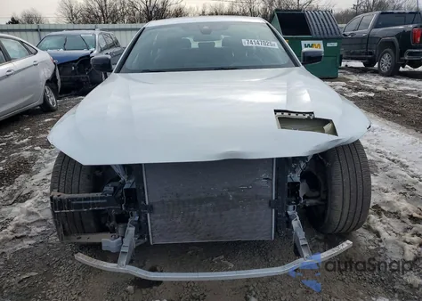 2024 BMW I4 xDrive 40 z USA, uszkodzony, nr VIN WBY83FB03RFT25843